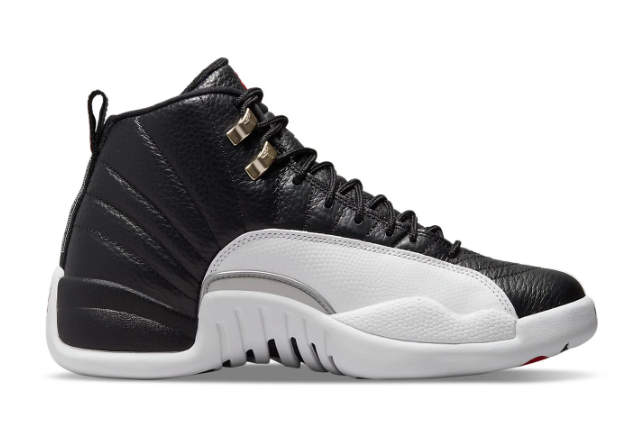 Air Jordan 12 Retro 'Playoff' 2022 | CT8013-006 | Black & White
