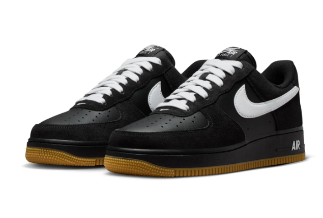 Nike Air Force 1 Low '07 LV8 – Men's Sneaker (Black/Black)