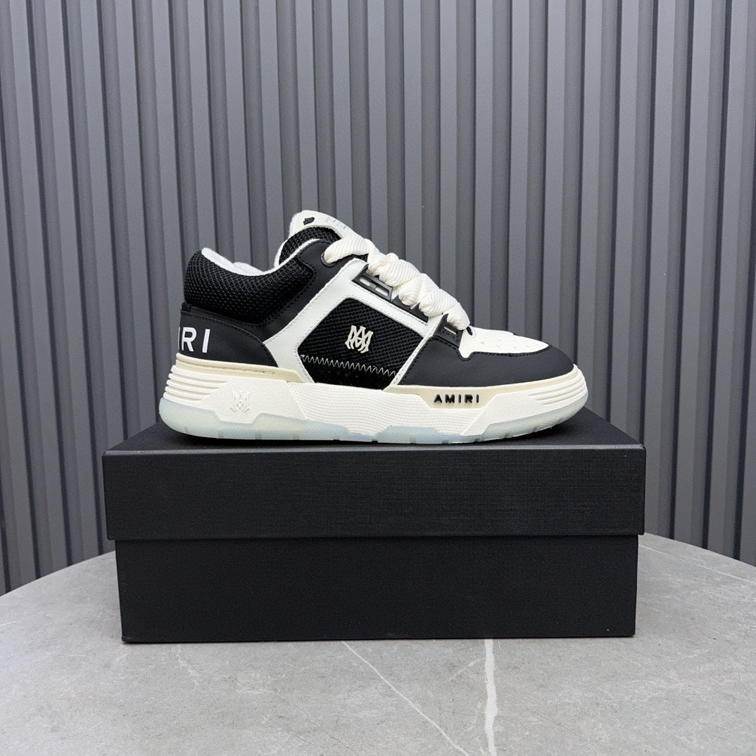 AMIRI HNH0203 Ice Blue and Cream Low-Top Sneakers