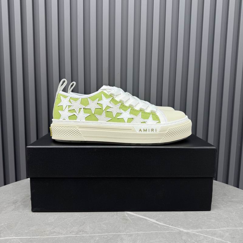 AMIRI MNS0601 White Star-Detail Low-Top Sneakers