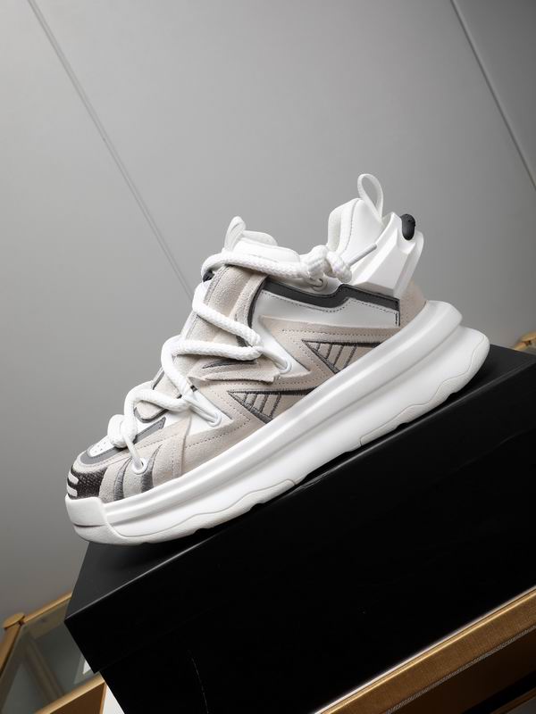 AMIRI Stars Low Sneaker – White / Gold
