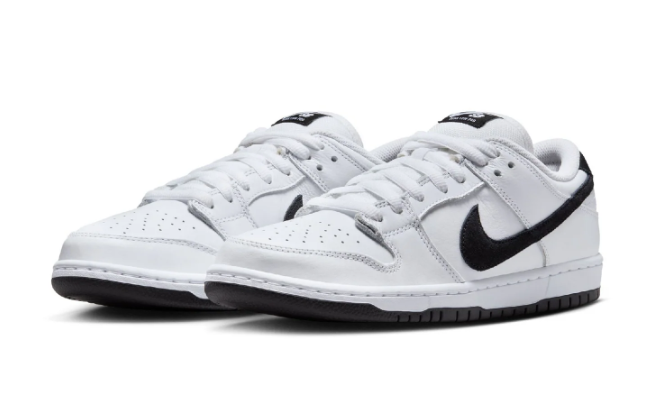 Nike SB Dunk Low Pro 'White/Black/White' Skateboarding Shoe
