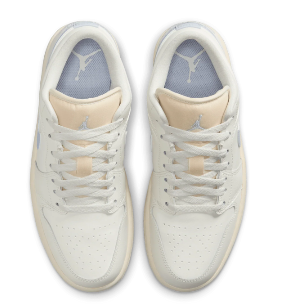 Women's Air Jordan 1 Low SE 'Ghost' | Pearlized Lavender / White / Tan